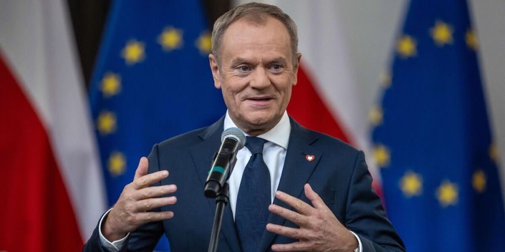 Премьер Польши Туск заявил об отмене беспошлинной торговли с Украиной