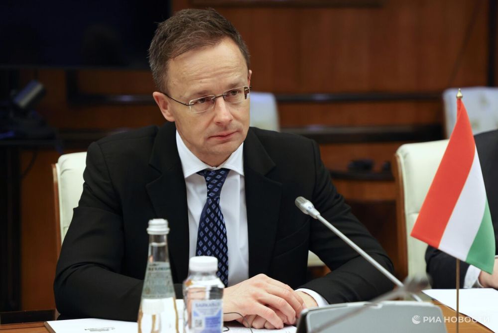 Сийярто обвинил Украину в активной пропаганде против Венгрии