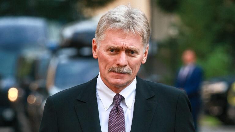 В Кремле подтвердили, что российская сторона передала Киеву список людей для обмена по формуле «тысяча на тысячу», и заявили, что ждут встречный список от Украины