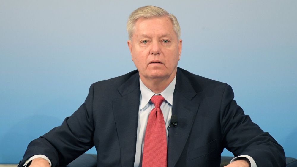 Сенатор Грэм* пригрозил Китаю и другим партнерам России
