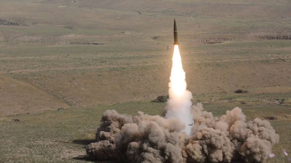 Все были в сборе. Украина подтвердила ювелирный удар по базе на Сумщине: "Долго висел дрон", а потом пришёл "Искандер"