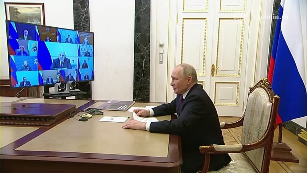 Николай Стариков: Вооруженные силы России создают буферную зону безопасности вдоль границы с Украиной