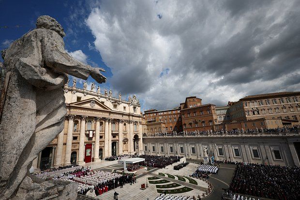 Сибига: Украина все еще рассматривает Ватикан для встречи с Россией