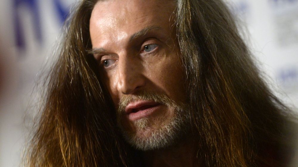 Джигурда спел песню на слова Лаврова