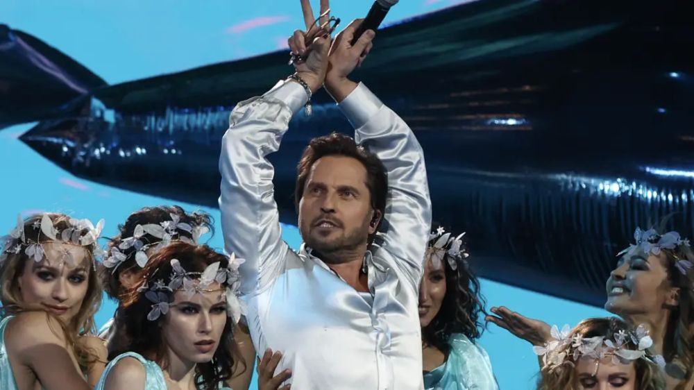 "Хочу задать ему этот вопрос": Ревве припомнили побег в Испанию - осудил СВО, а теперь получает русский паспорт