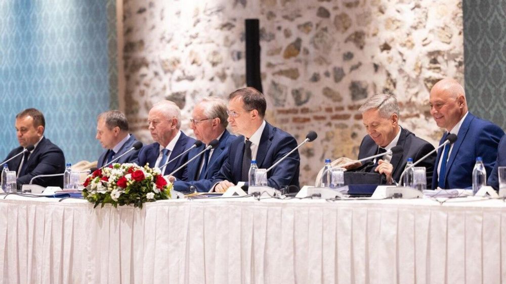 США попросили Москву сменить состав делегации на переговорах с Украиной — СМИ