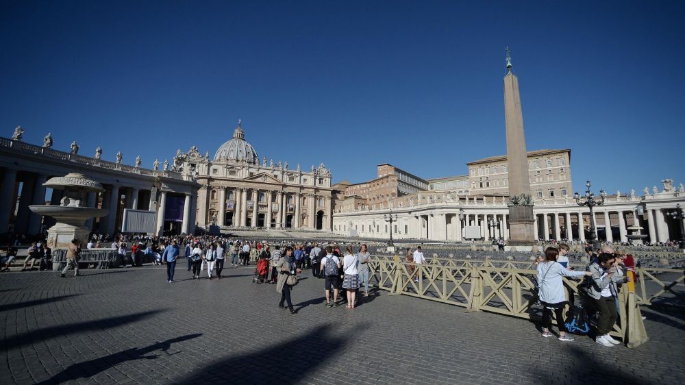 Можно ли изменить место встречи? Какой подвох кроется в переносе переговоров России и Украины в Ватикан