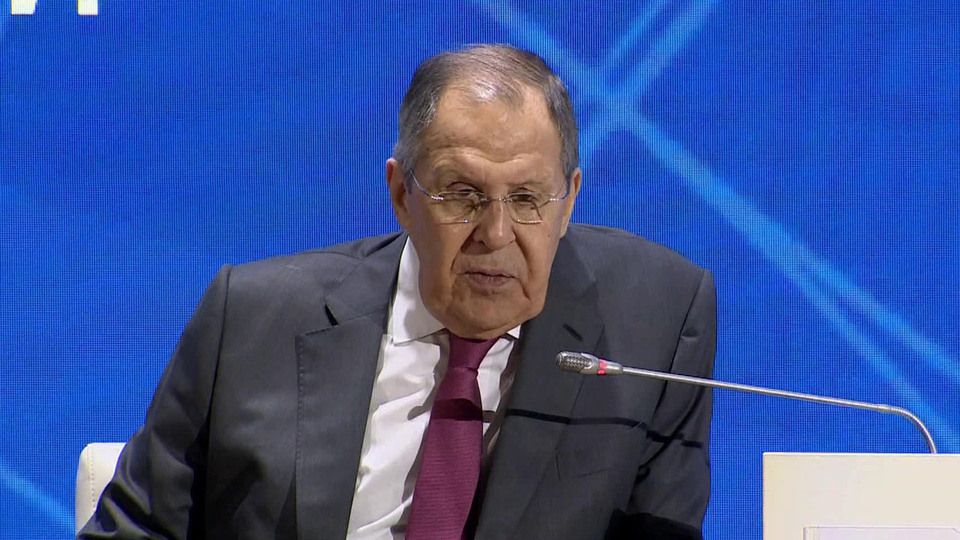 О путях выхода из украинского кризиса сегодня подробно говорил глава МИД России