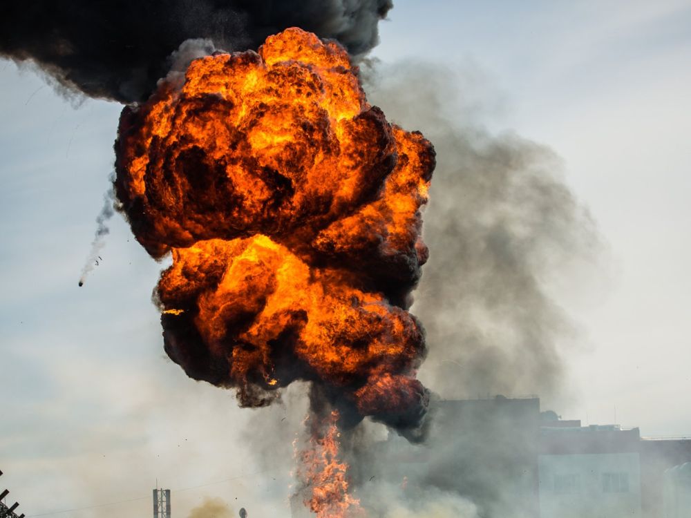 Военкоры назвали цель ударов в Киеве, где гремят сотни взрывов