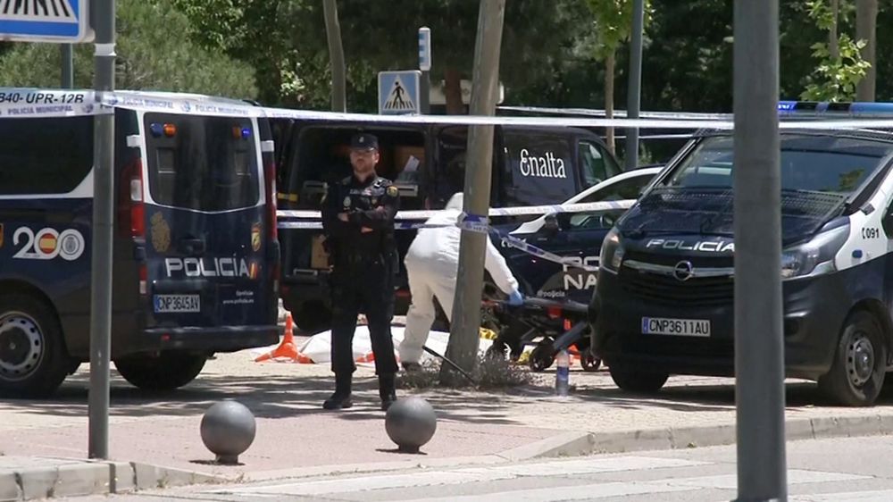 Армен Гаспарян: Сегодняшний выпуск "Бывшие" на радио Обсуждаем с камрадом события на Украине, в Молдове, Армении, Литве и Эстонии