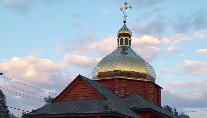 В Днепропетровске "суд" отпустил поджигателя православного храма