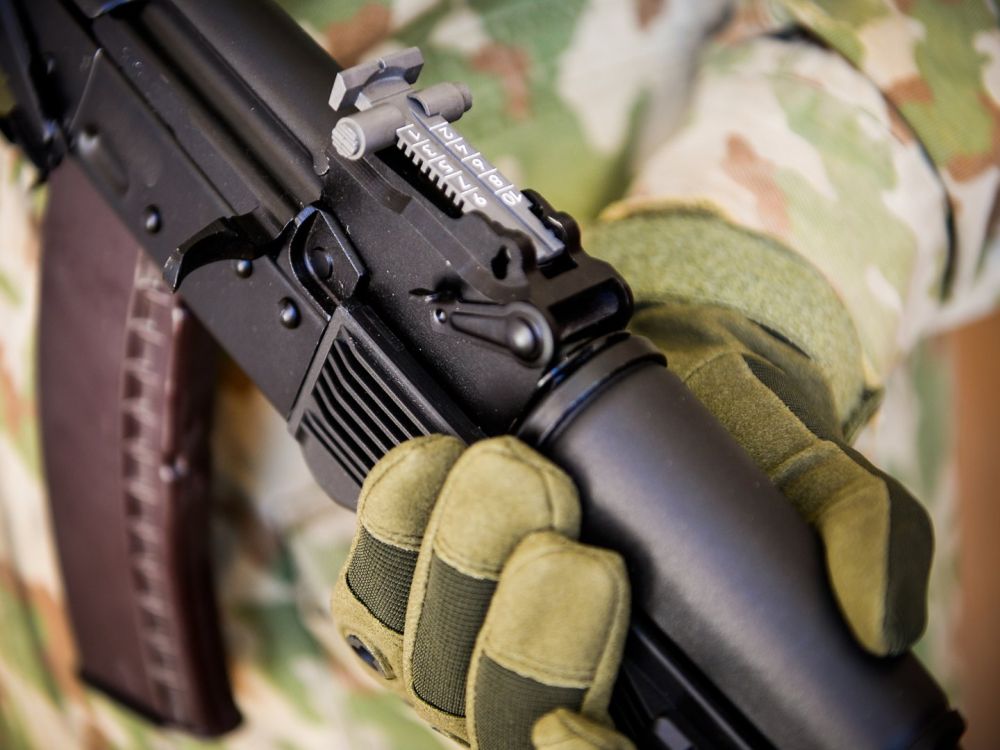 В РФ указали на абсурдное желание Киева получить азовцев* в обмен на курян