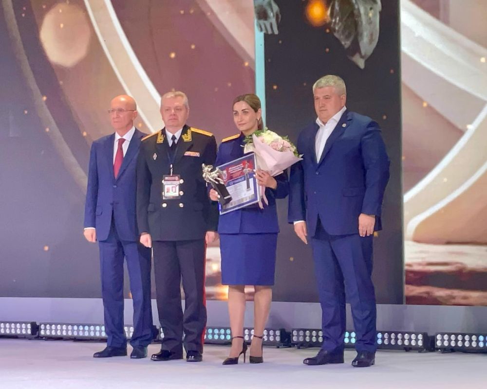 Семье погибшего сотрудника Следственного комитета оказана адресная помощь в рамках благотворительной программы «Мы помним»