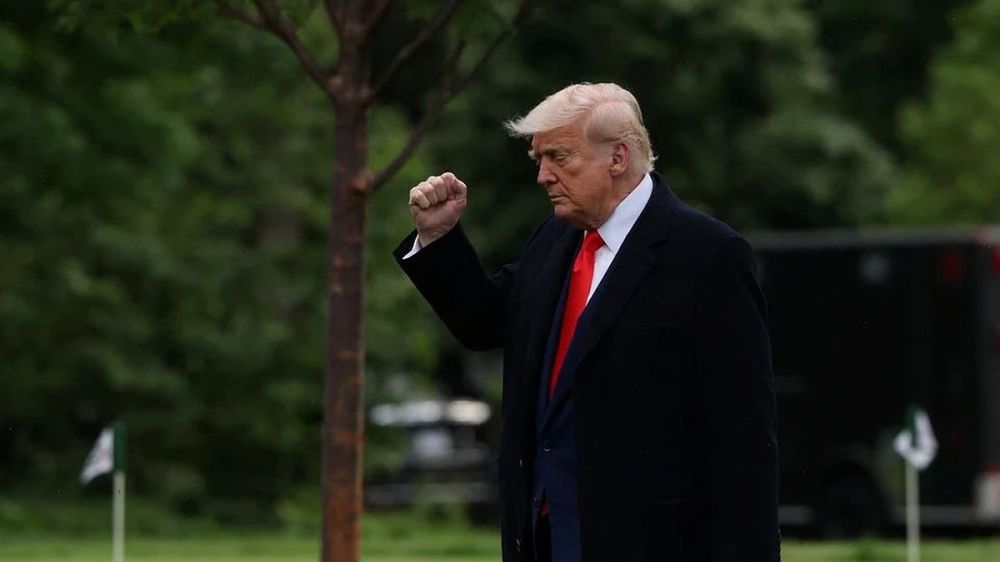 Guardian: Европа боится, что Трамп бросит Украину ради партнерства с Россией