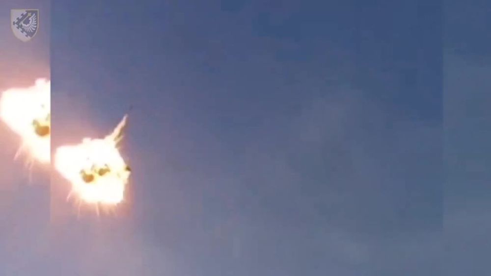 Хохлы опубликовали, как они сбивают одну из крылатых ракет Х-101