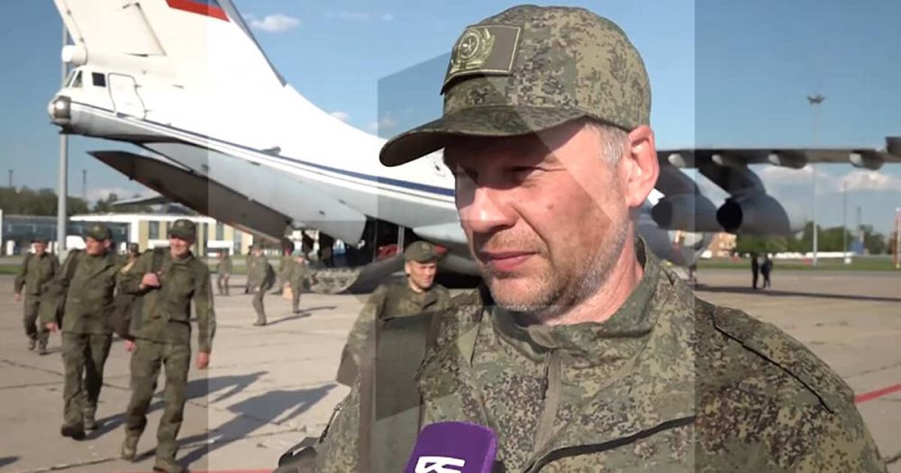 Пробывший 500 дней в украинском плену боец прочитал стихи, вернувшись в Россию