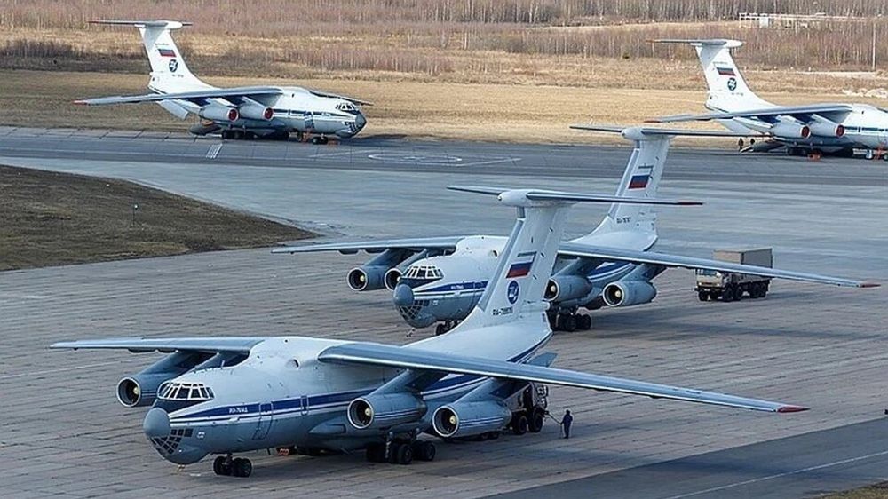 В Подмосковье приземлились самолеты с вернувшимися из плена бойцами ВС РФ