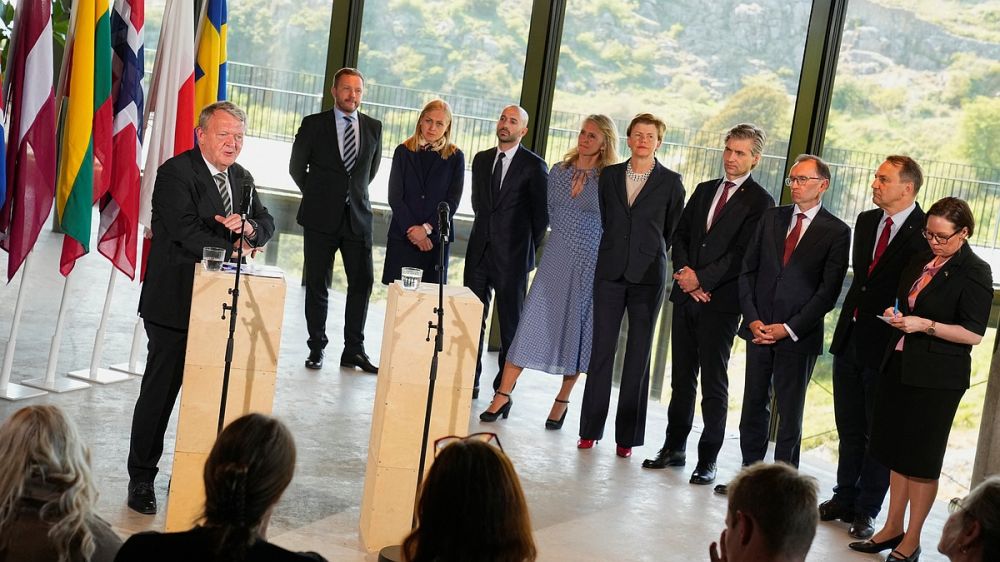 МИД Литвы призвал к ужесточению санкций и изоляции России