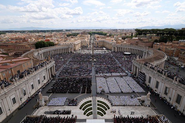 Глава МИД Италии Таяни: Москва и Киев могут перевести переговоры в Ватикане