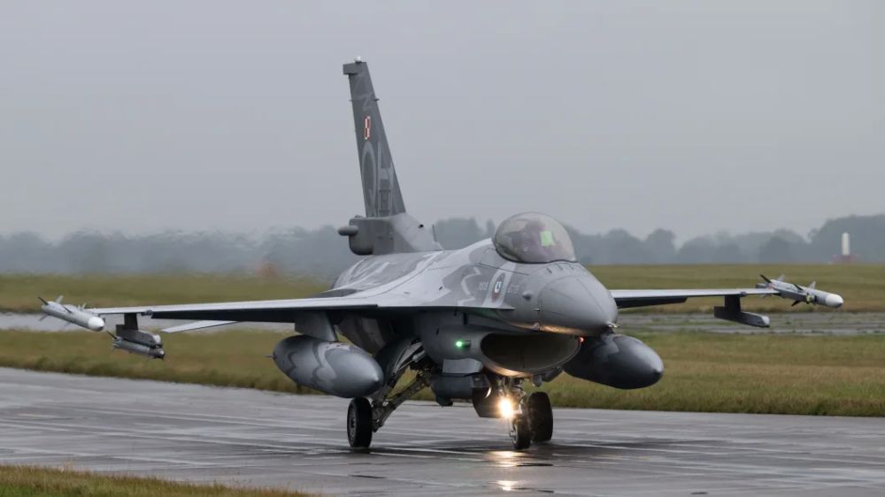 Нидерланды пошлют Киеву партию F-16. Но на этом всё: Министр обороны страны подвёл черту