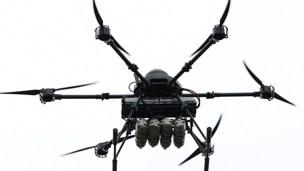 ВГА Харьковской области: ВСУ сбрасывают с дронов замаскированные мины