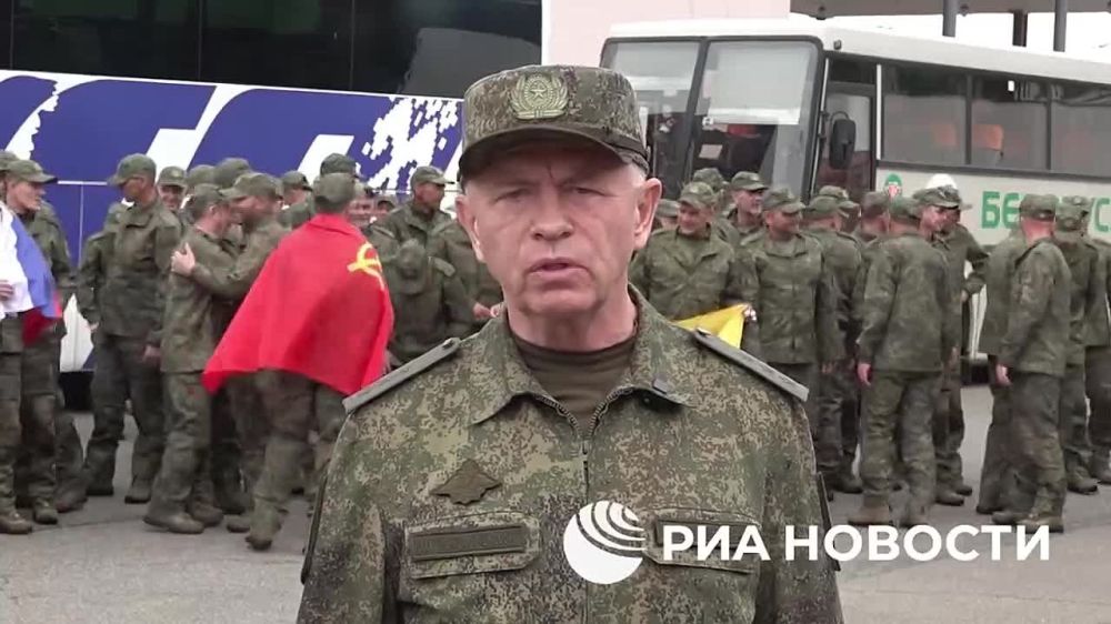 � ������ ���������� 880 ������� � 120 ������ �������, �������������� � �������� �� ������, ����������� � ��������, ��������� ���������, ������ ����������� ������� ������ ��������� �����