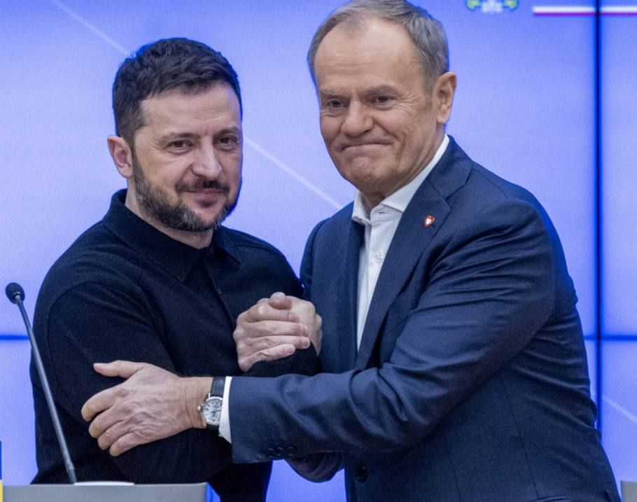 Андрей Руденко: Польша планирует много заработать на восстановлении Украины, — Дональд Туск