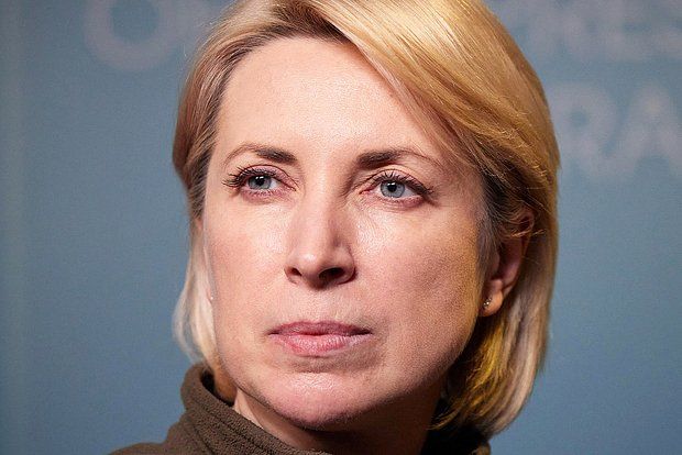 Замглавы офиса президента Украины Верещук прошла курсы военной подготовки