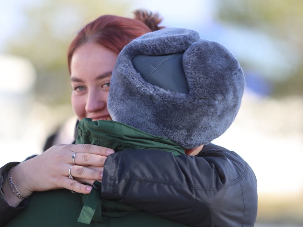 Стало известно число россиян, вернувшихся с подконтрольных Украине территорий