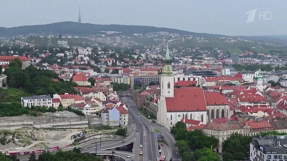 Польша хочет заработать на восстановлении Украины, заявил Дональд Туск