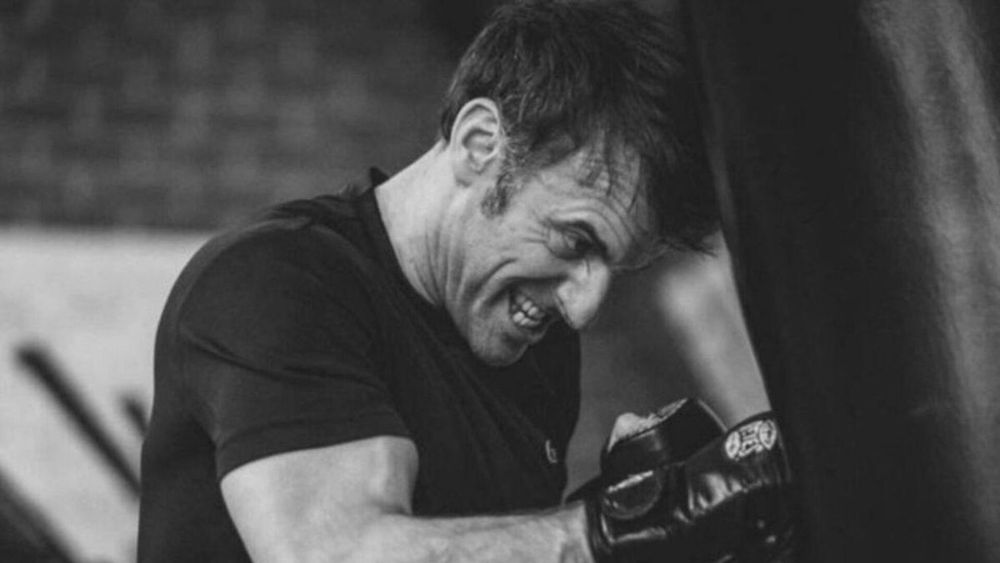 "Макрон! Ату, стоять, фу!" Политолог объяснил, почему глобалисты управляют Европой, как дрессировщики