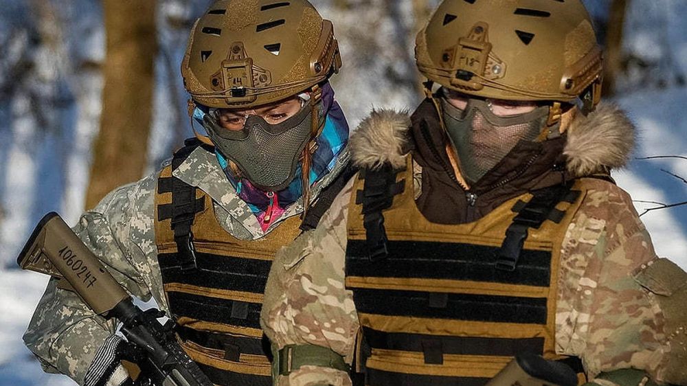 Они не бегут: Российский штурмовик раскрыл неожиданную правду о женщинах в ВСУ