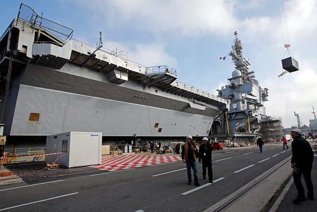 19FortyFive: Франции нужен новый атомный авианосец из-за угрозы России