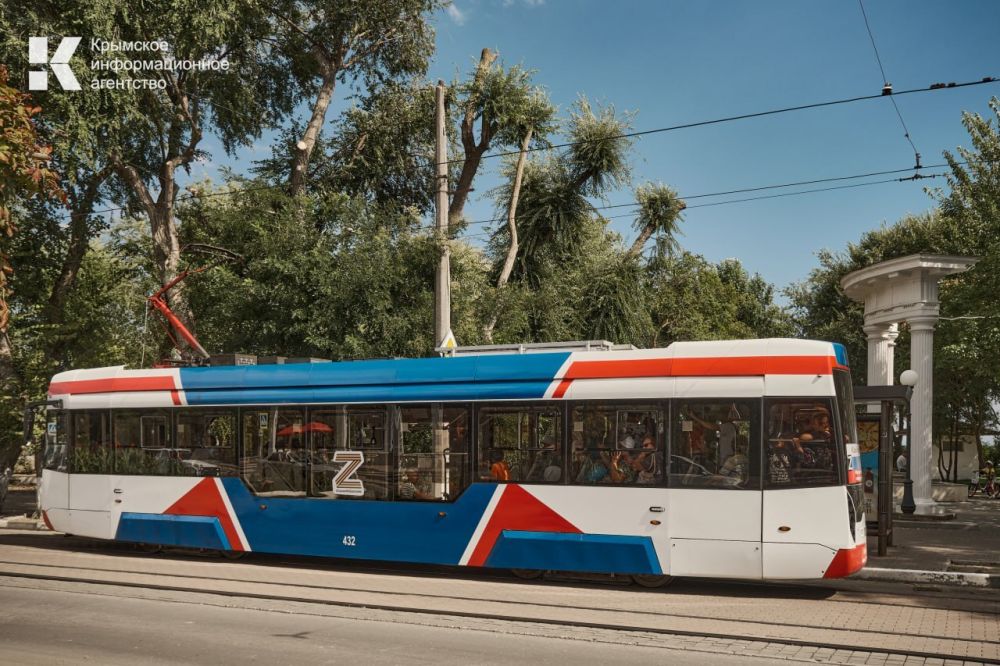 С 1 июня изменится график движения трамваев в Евпатории, курсирующих по маршрутам №1 и №3. Их режим работы будет продлён, сообщили в пресс-службе городской администрации