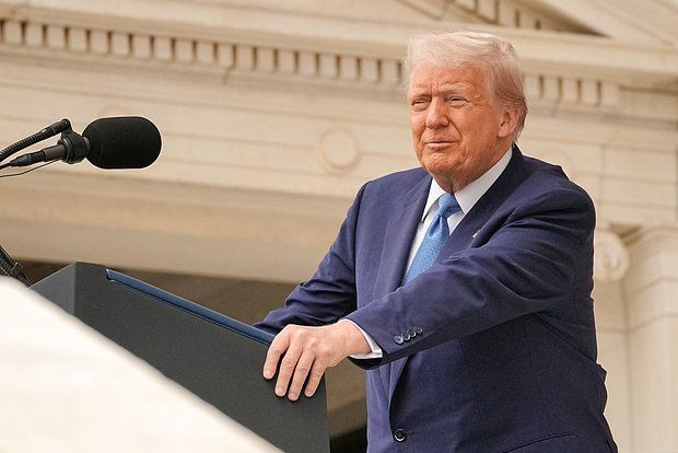 Трамп: США увидят в течение двух недель, проясняется ли ситуация по Украине