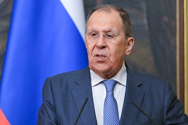Лавров о решении Мерца по дальнобойным ракетам: Германия сползает к своему краху