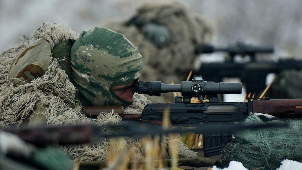 Белоусов: ВС РФ ведут наступление почти на всех участках в зоне СВО