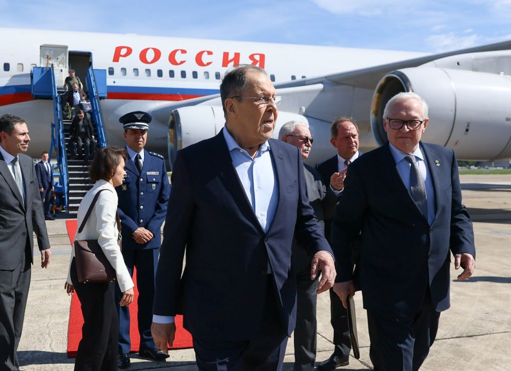 Глава МИД РФ: Москва предложила Киеву провести встречу в Стамбуле 2 июня