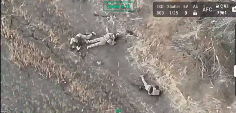 Зеленский заявил, что ВСУ все еще находятся в Курской области и «продолжат это делать как минимум до объявления перемирия»