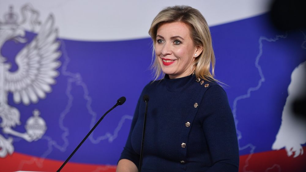 «Перешли к наступательной неадекватности»: Захарова отреагировала на заявления Запада о поставках оружия Украине