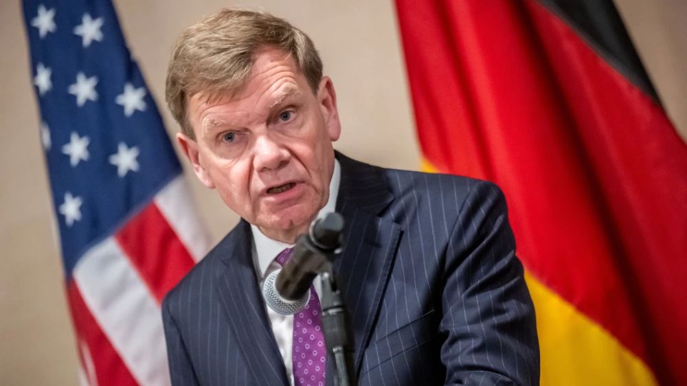 В Германии "болезненно" восприняли критику Кремля и попросили Пескова их не учить