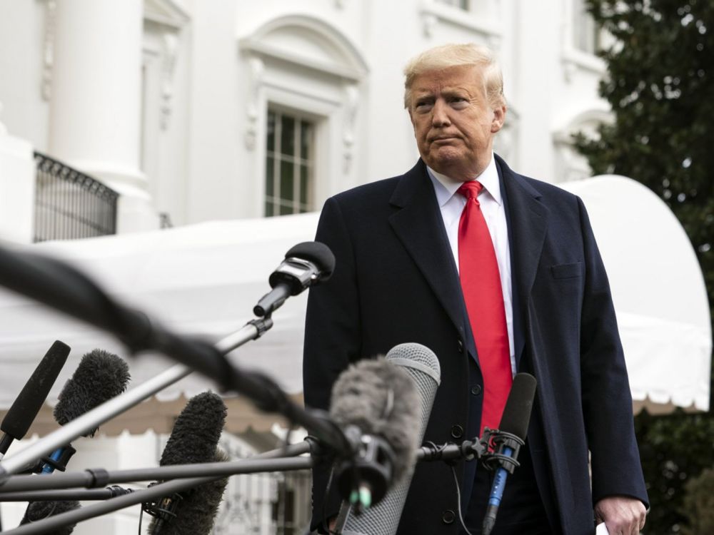 Politico: Трамп еще сомневается по поводу ввода новых санкций против РФ