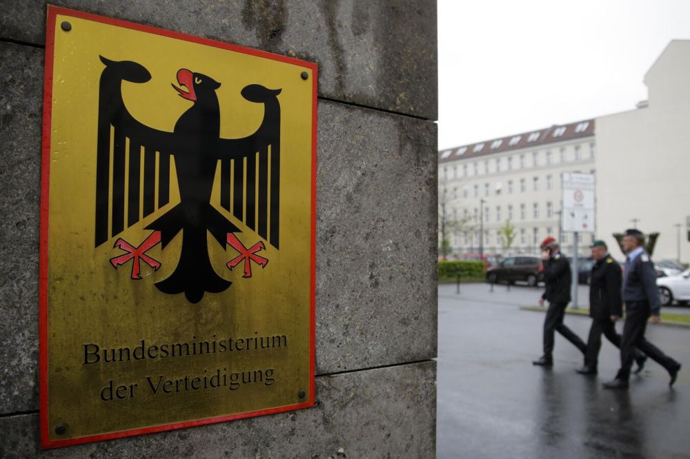 ФРГ и Украина подписали соглашение о финансировании производства оружия