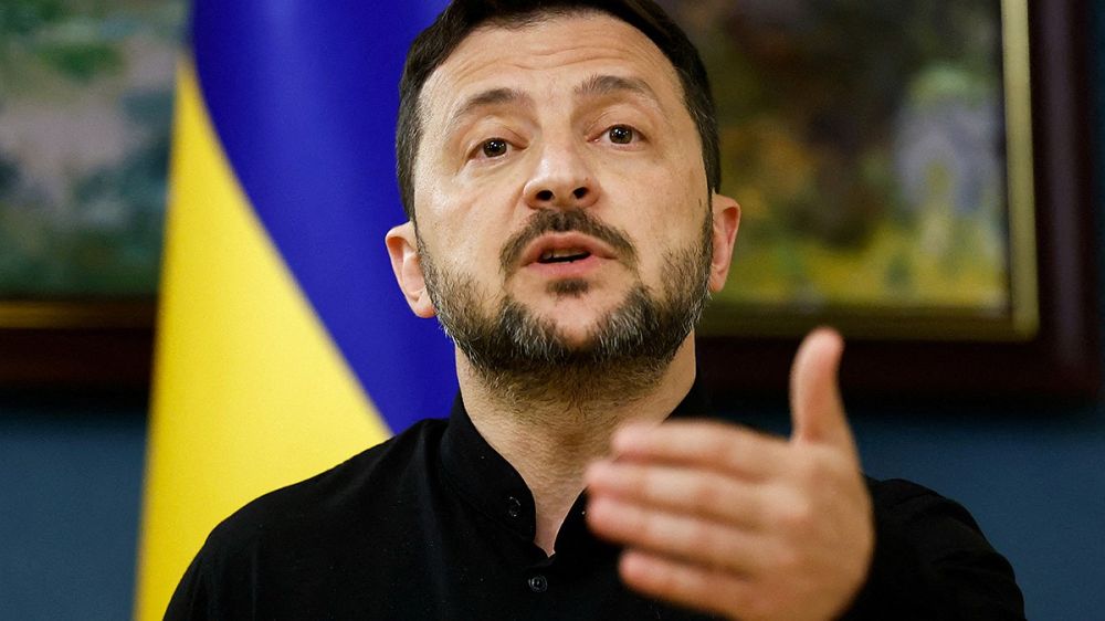 Зеленского тянет на двойную порцию унижения: Диктатор предложил встретиться сразу с Путиным и Трампом