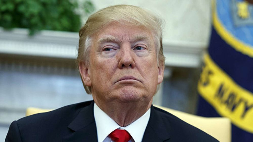 "Великий и ужасный": зачем Трамп угрожает Путину и России