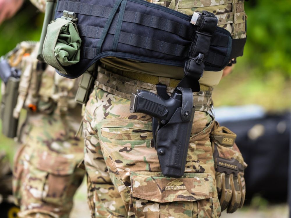 Полковник Ходаренок не исключил, что ВСУ сдадут Сумы без боя