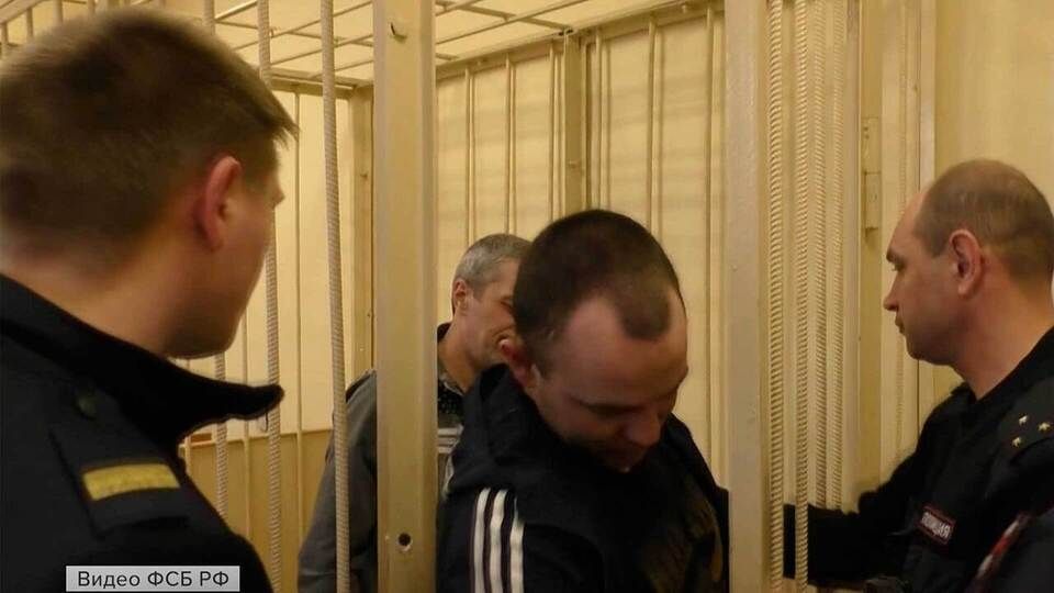 Длительные сроки получили агенты спецслужб Украины, готовившие убийство военного