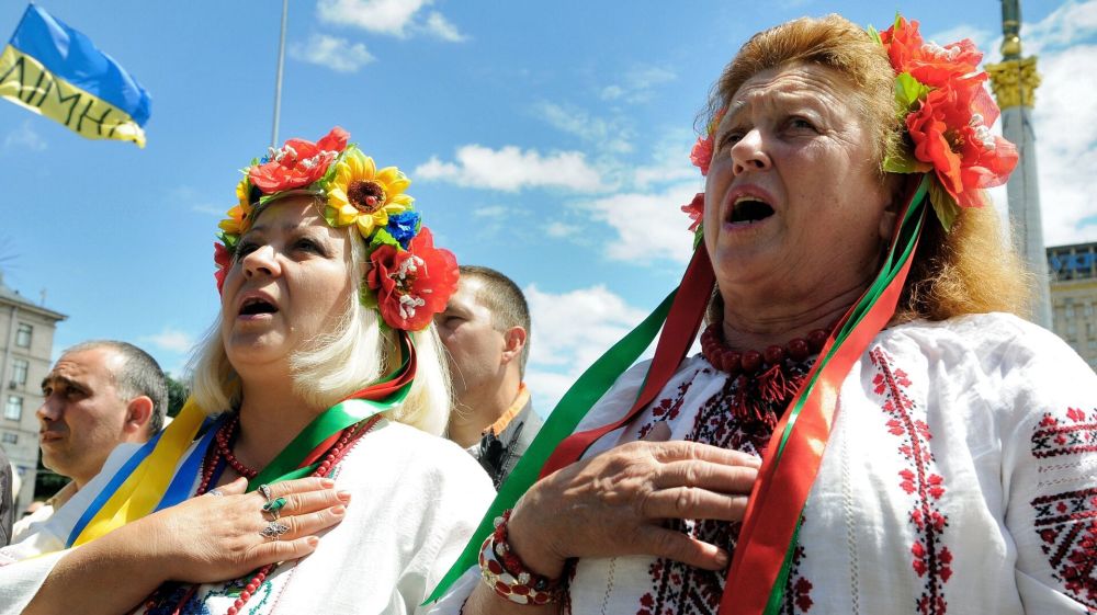 "Украинцы массово едут в Россию": эксперт Маркосян назвала причины роста миграции