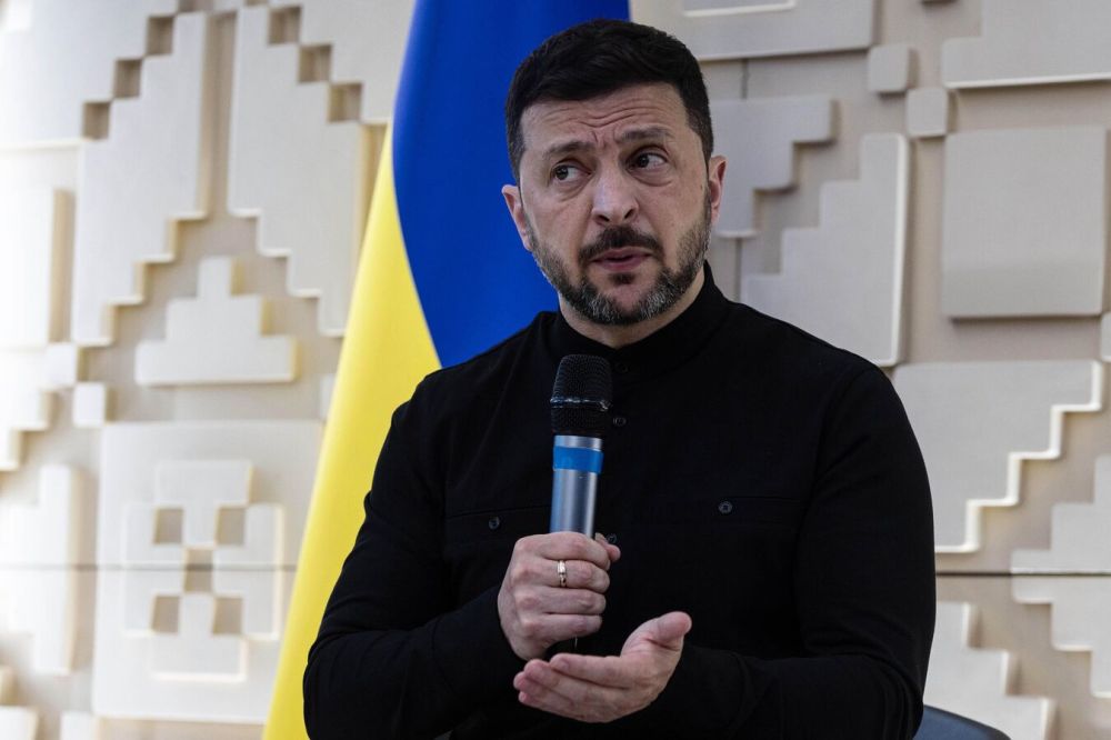 СМИ: Зеленский срочно прервал визит в Германию из-за ситуации на фронте