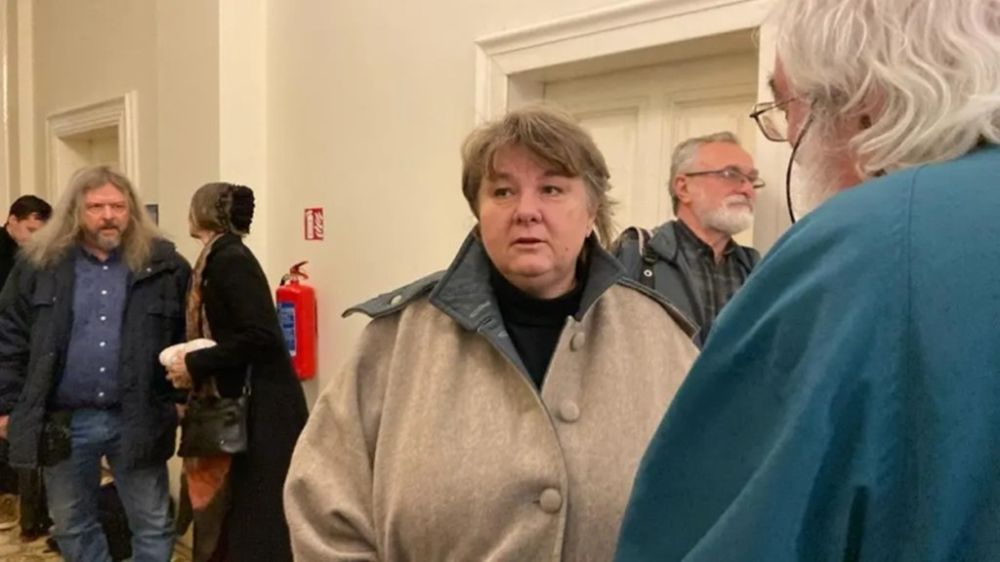 В «свободной» европейской Чехии учительницу приговорили к наказанию за правду о России